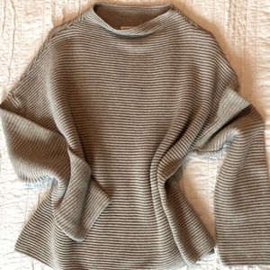 H&M Basic Knit Sweater Beige